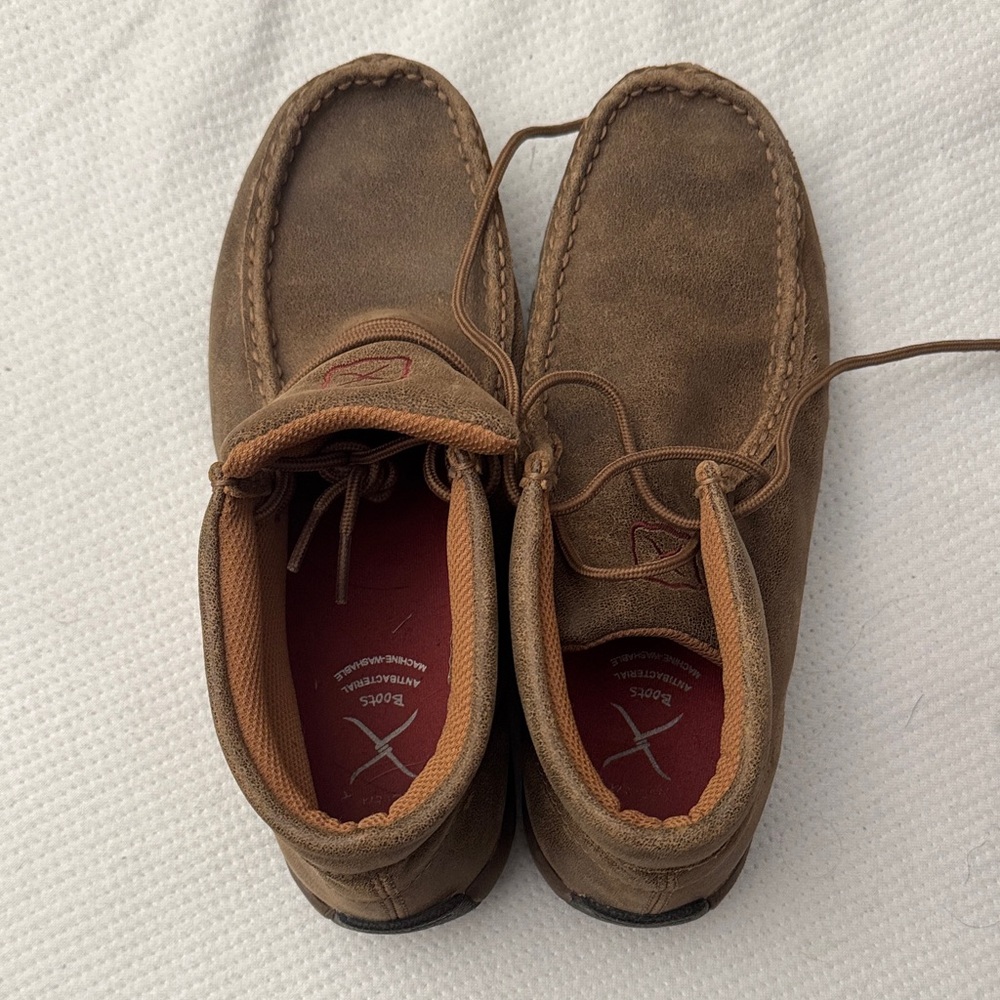 Women’s Twisted-X Chukka Shoes